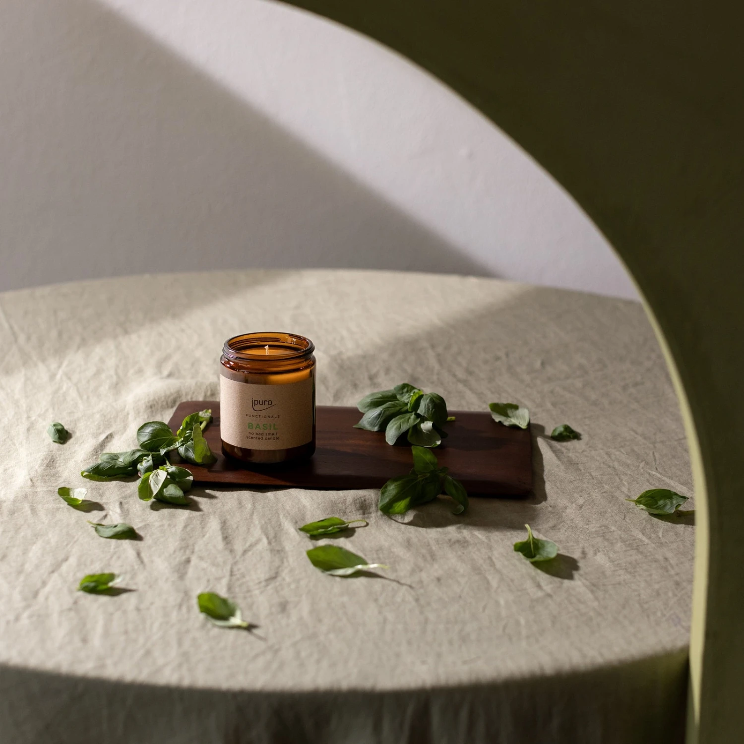 FUNCTIONALS Ipuro Basil Duftkerze 2 FUNCTIONALS Ipuro Basil Duftkerze – Bild 2
