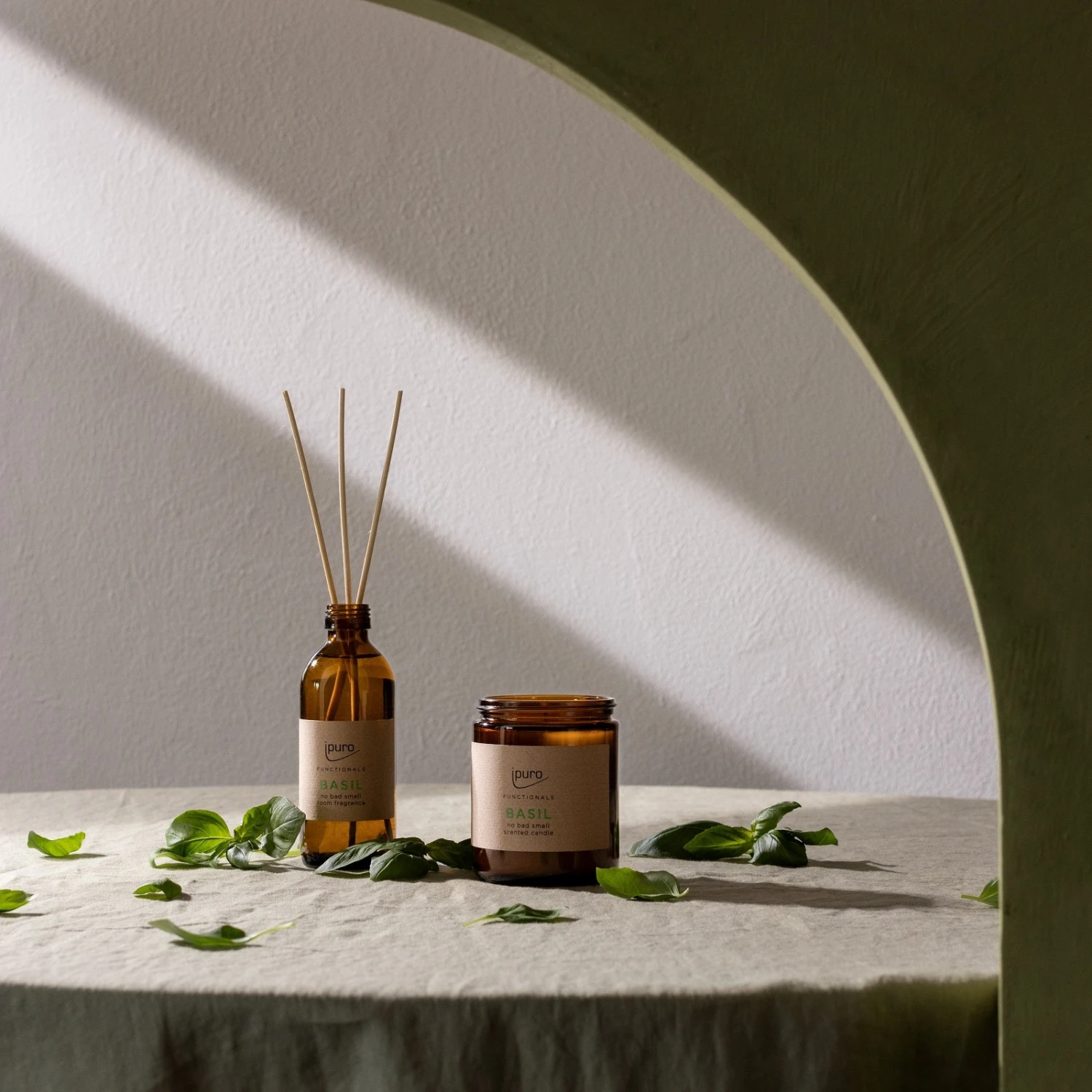 FUNCTIONALS Ipuro Basil Duftkerze 3 FUNCTIONALS Ipuro Basil Duftkerze – Bild 3