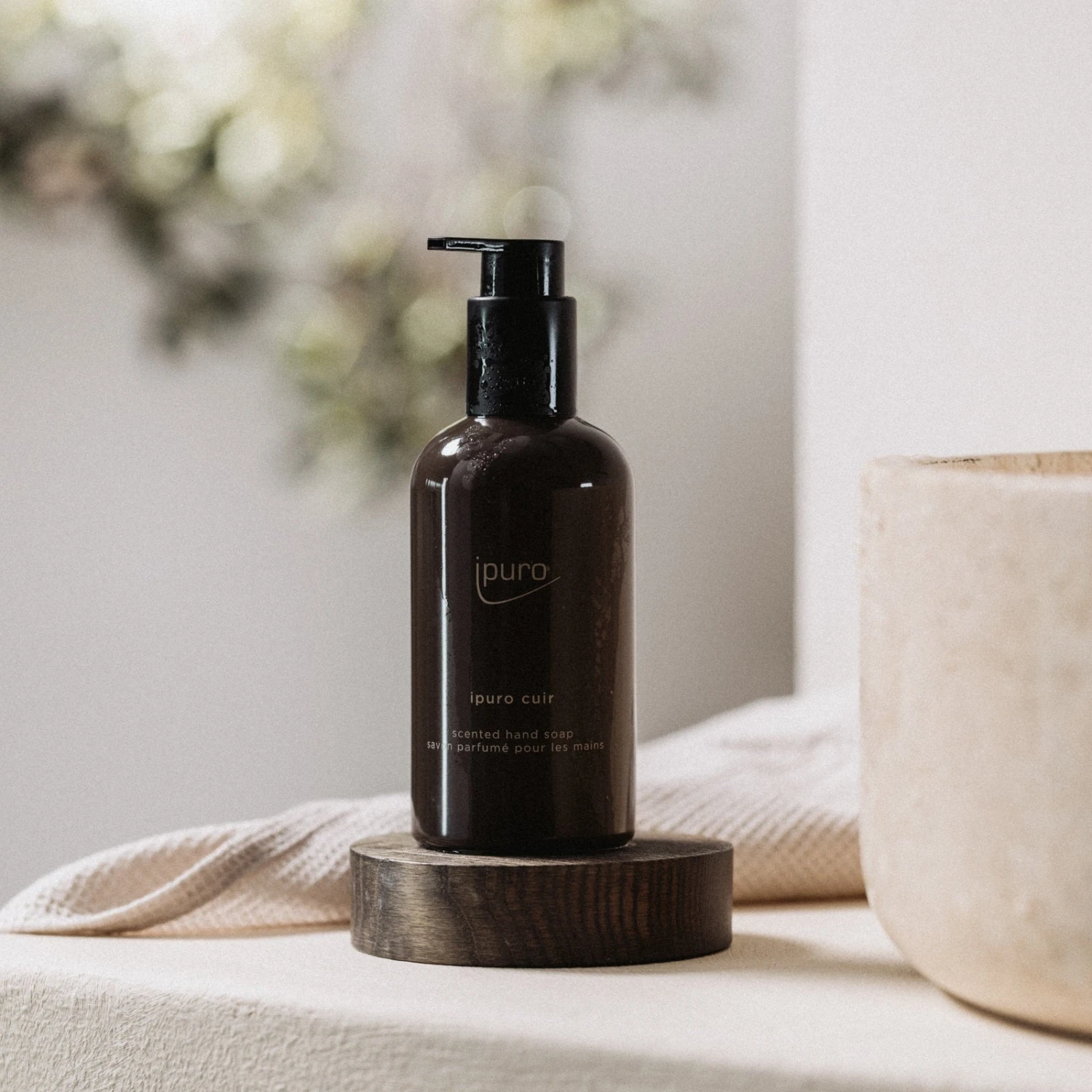 CLASSIC Ipuro Cuir Handseife 2 CLASSIC Ipuro Cuir Handseife – Bild 2