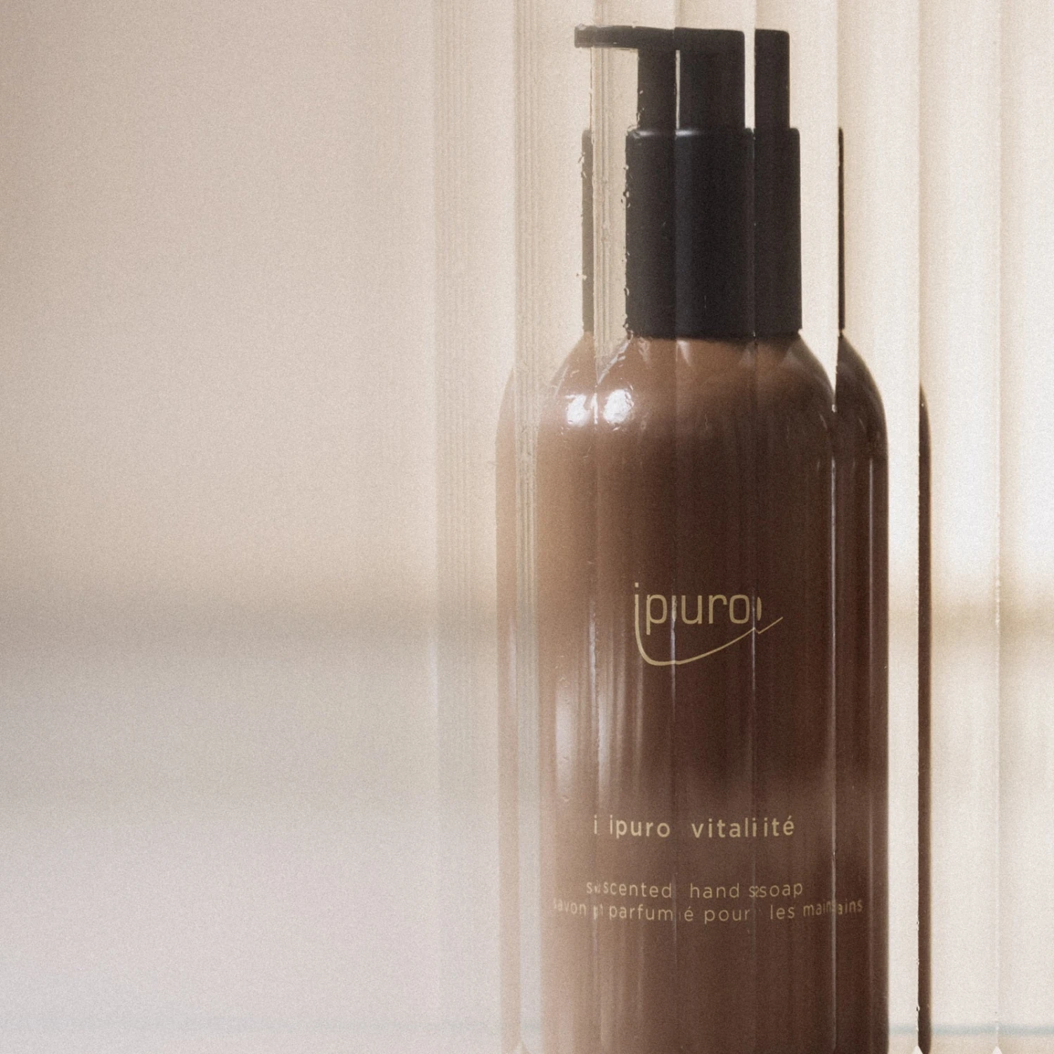 CLASSIC Ipuro Vitalité Handseife 3 CLASSIC Ipuro Vitalité Handseife – Bild 3